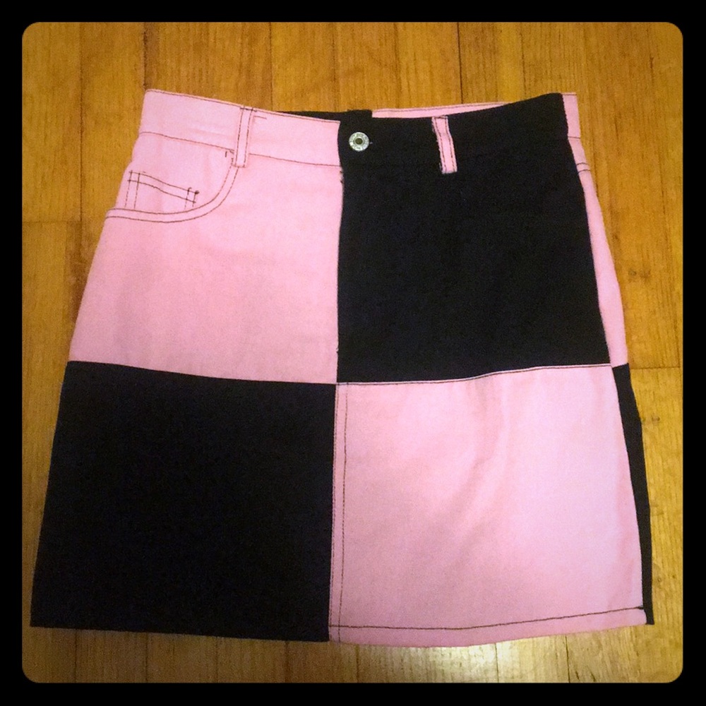 Romwe Black & Pink Mini Skirt